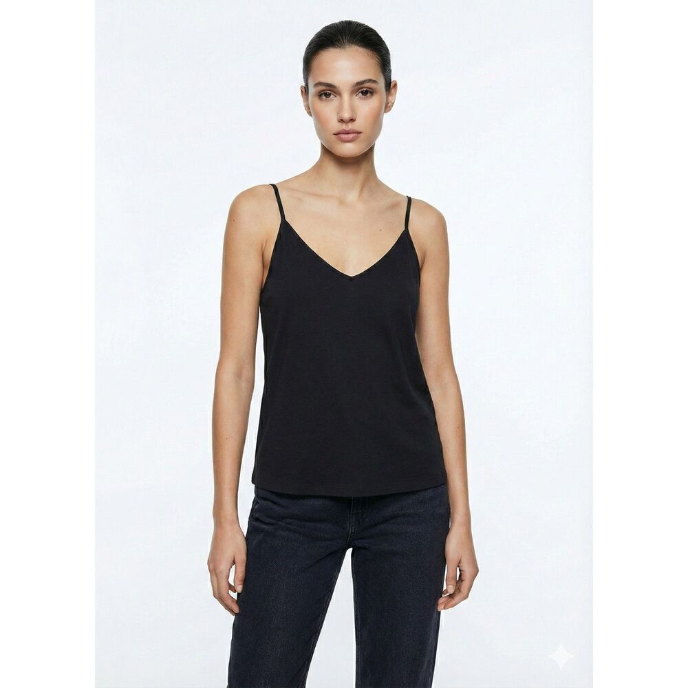 Banana Republic NWT Black Matte V-Neck Camisole Minimalist Layering Tank M